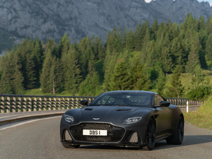 2019Superleggera Coupe w^