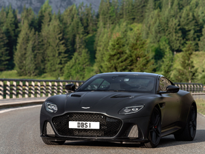 2019Superleggera Coupe w^