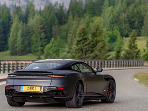 2019Superleggera Coupe w^