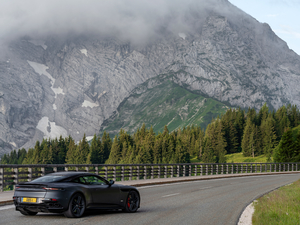 2019Superleggera Coupe w^