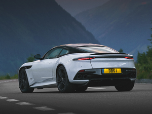 2019Superleggera Coupe w^