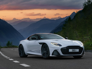 2019Superleggera Coupe w^