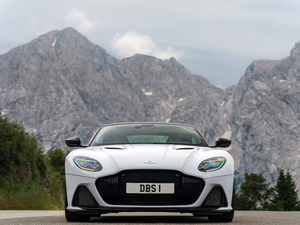 2019Superleggera Coupe w^