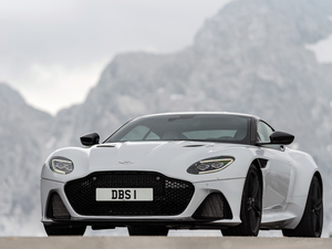 2019Superleggera Coupe w^