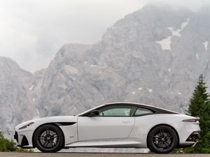 2019Superleggera Coupe w^