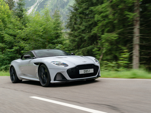 2019Superleggera Coupe w^