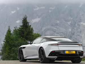 2019Superleggera Coupe w^