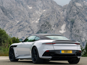 2019Superleggera Coupe w^