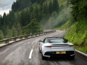 2019Superleggera Coupe w^