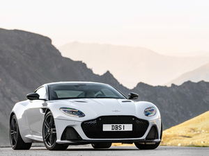 2019Superleggera Coupe w^