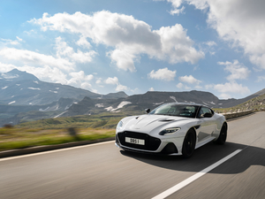 2019Superleggera Coupe w^