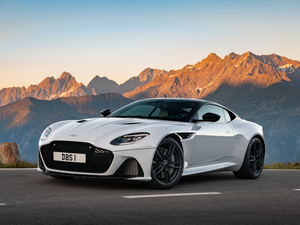 2019Superleggera Coupe w^