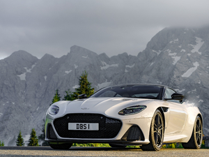 2019Superleggera Coupe w^