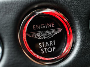 2019Superleggera Coupe п؅^