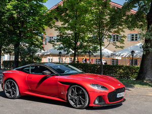 2019Superleggera Coupe w^