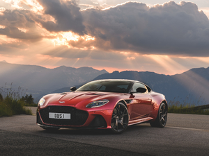 2019Superleggera Coupe w^