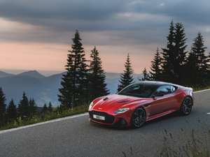 2019Superleggera Coupe w^