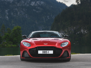 2019Superleggera Coupe w^