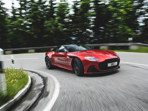 2019Superleggera Coupe w^