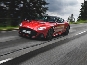 2019Superleggera Coupe w^