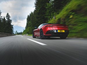 2019Superleggera Coupe w^