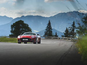 2019Superleggera Coupe w^