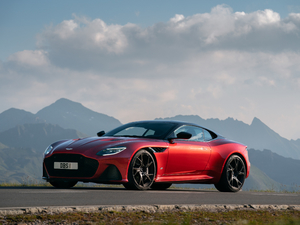 2019Superleggera Coupe w^