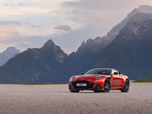 2019Superleggera Coupe w^