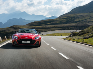 2019款Superleggera Coupe 整体外观