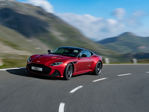 2019款Superleggera Coupe 整体外观