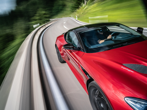 2019Superleggera Coupe ^