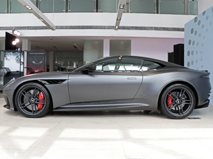 2019款Superleggera Coupe 正侧（左）