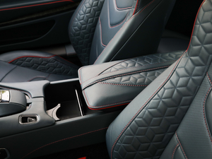 2019款Superleggera Coupe 中央扶手箱