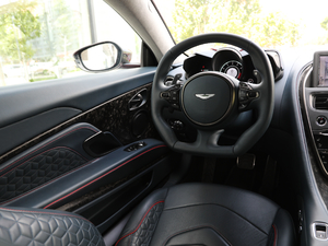 2019款Superleggera Coupe 中控区