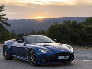 2019Superleggera Volante w^