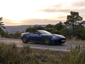 2019Superleggera Volante w^