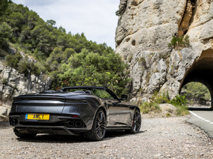 2019Superleggera Volante w^