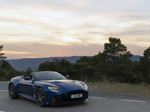 2019Superleggera Volante w^