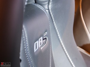 2009款6.0L 自动敞篷 空间座椅
