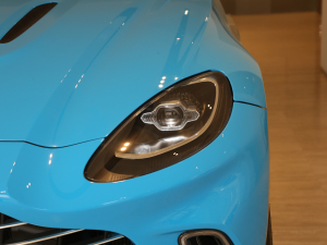 2020��4.0T V8 ���