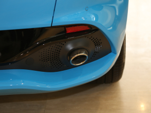 2020��4.0T V8 �������^