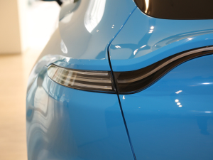 2020��4.0T V8 �������^