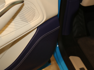 2020��4.0T V8 ���g����