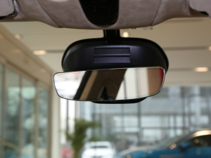 2020��4.0T V8 ���g����