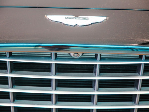 2020��4.0T V8 �������^