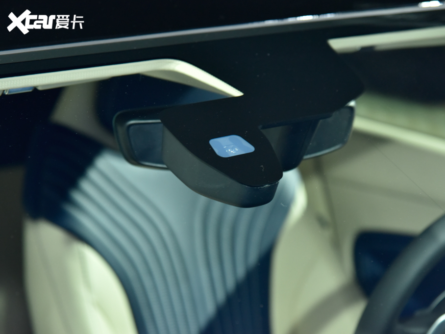 2020˹DRDB11 V8 Coupe Shadow Edition