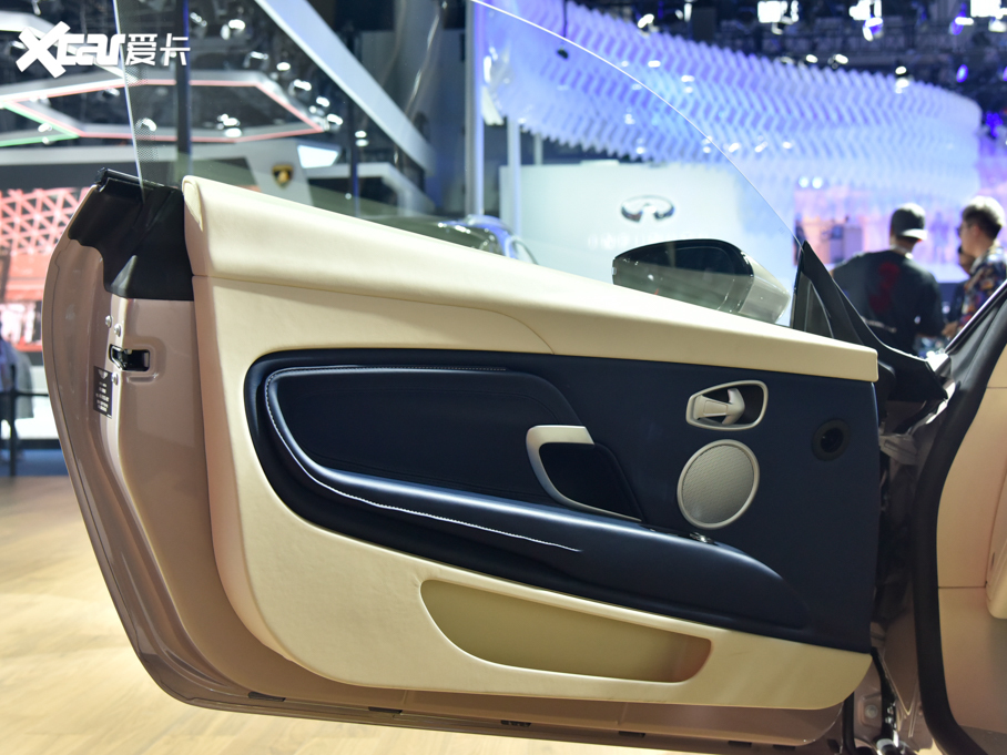 2020˹DRDB11 V8 Coupe Shadow Edition