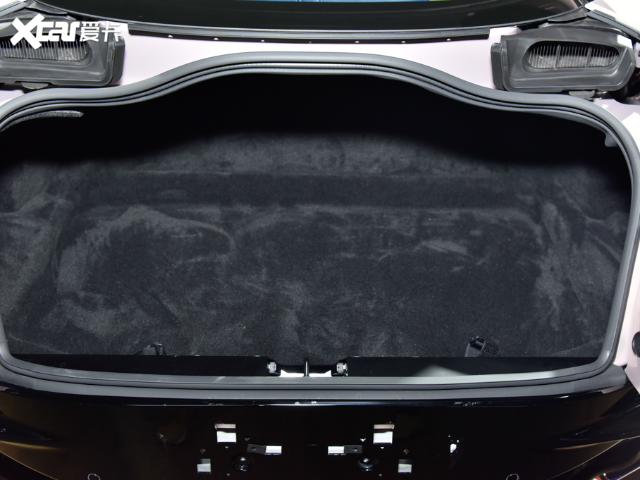 2020˹DRDB11 V8 Coupe Shadow Edition