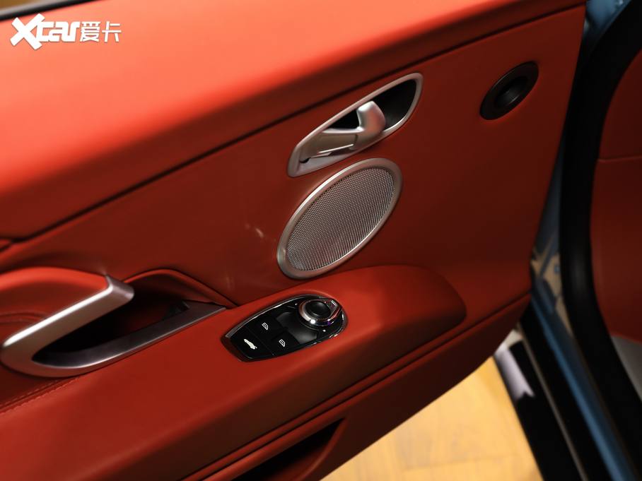 2020˹DRDB11 V8 Volante Shadow Edition