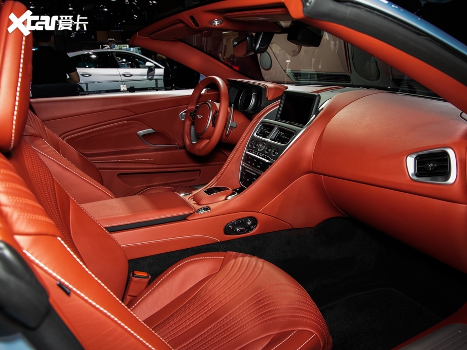 2020˹DRDB11 V8 Volante Shadow Edition